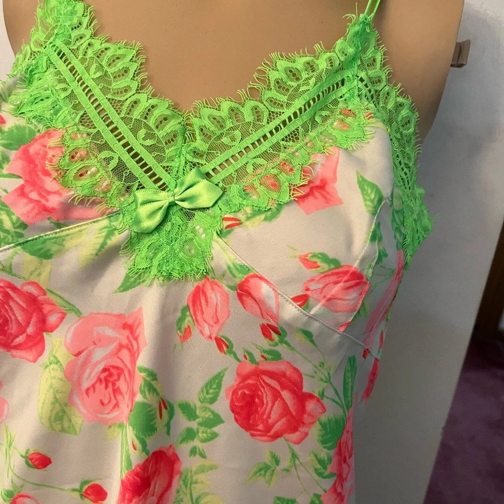 New Betsy Johnson night shirt medium new without tags - Picture 3 of 8